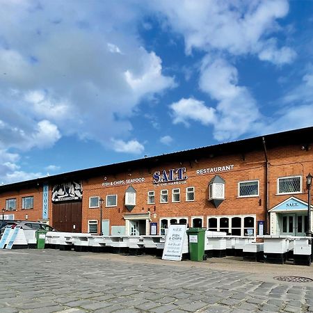 Salt On The Harbour Bed and Breakfast Bridlington Exterior foto